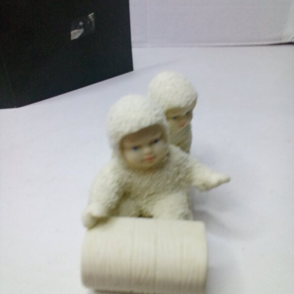 Department 56 Winter Tales Snowbabies Down The Hill We Go Figurine Christmas - Picture 5 of 13